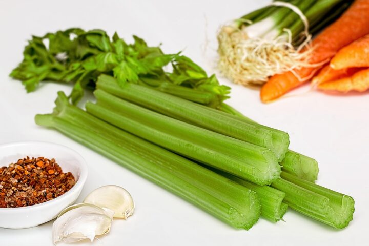 イライラ撃退！ビタミンミネラルも補給できるマリネサラダ🍴
