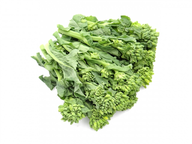 春のお肌トラブルに！旬の菜の花を使った薬膳おにぎり